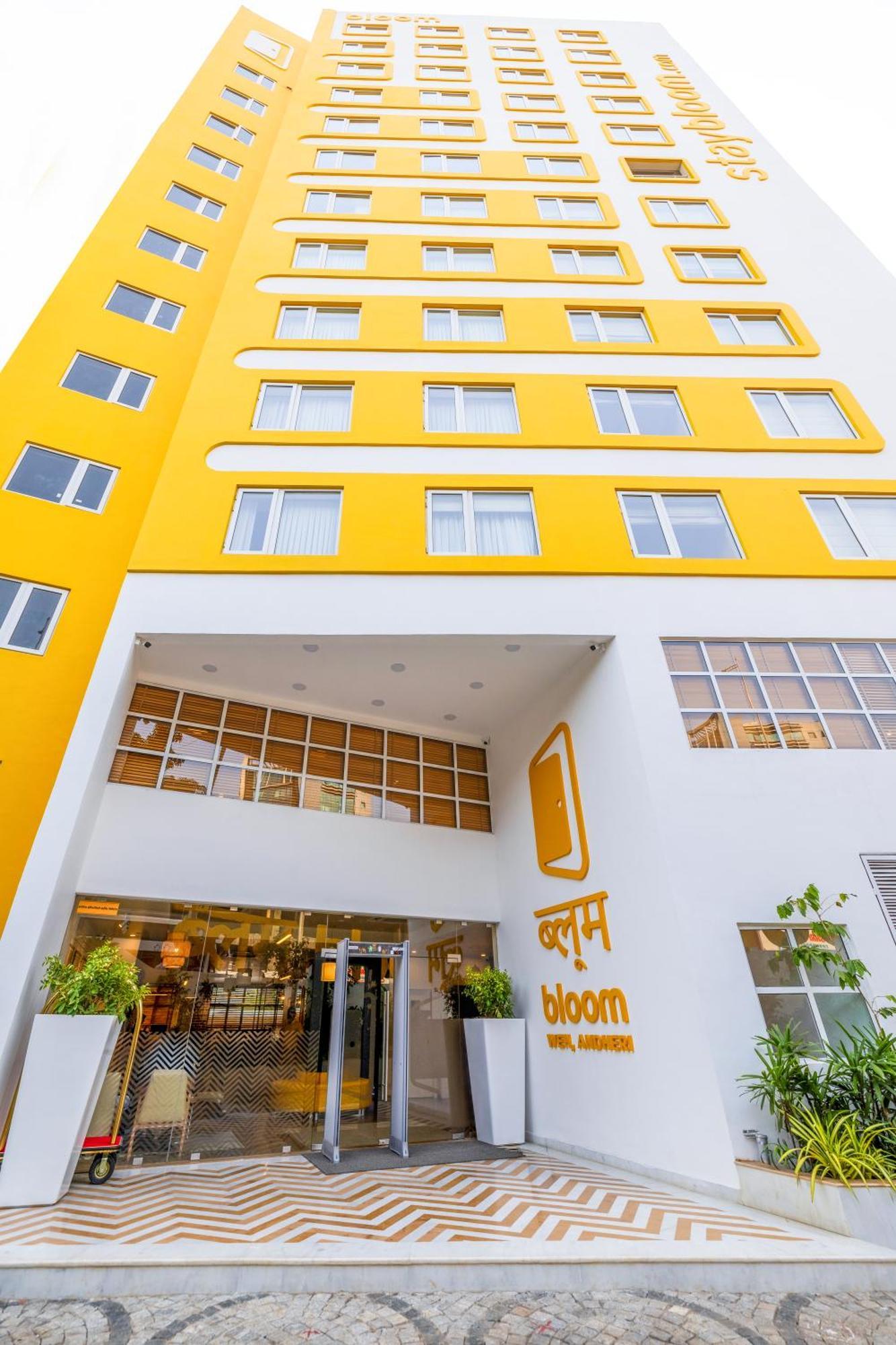 Bloom Hub L Weh Andheri — Photos 3